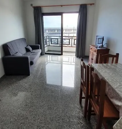 La Marina III Segundo B Apartment